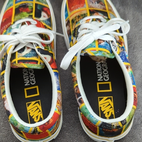 Vans Multicolor Graphic Sneakers - Picture 6 of 9